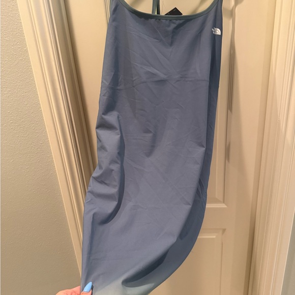 The North Face Teal and Lime Dress - Picture 5 of 11